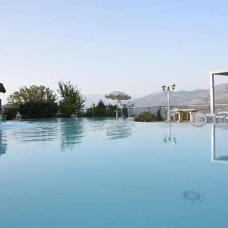 Bosco D'Olmi Country House Sant'Andrea del Garigliano 外观 照片
