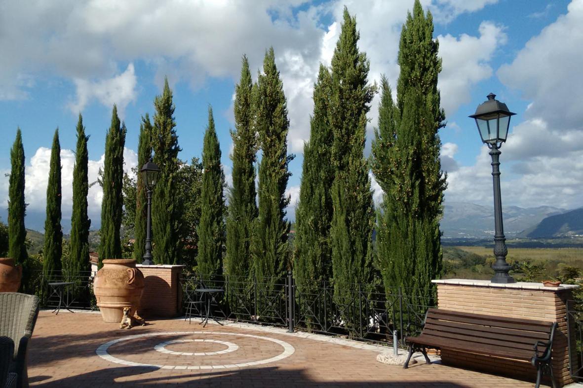 Bosco D'Olmi Country House Sant'Andrea del Garigliano 外观 照片