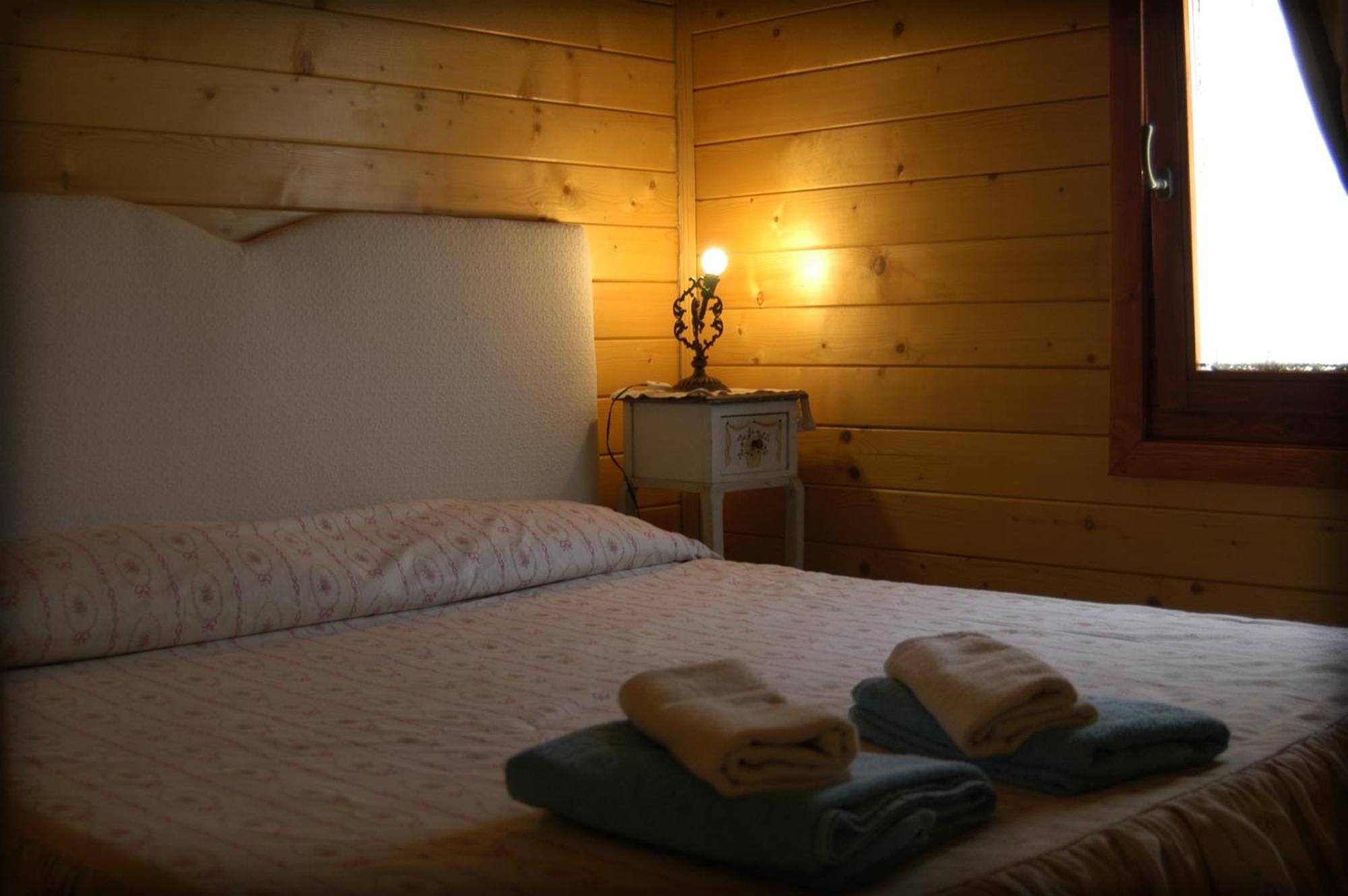 Bosco D'Olmi Country House Sant'Andrea del Garigliano 外观 照片