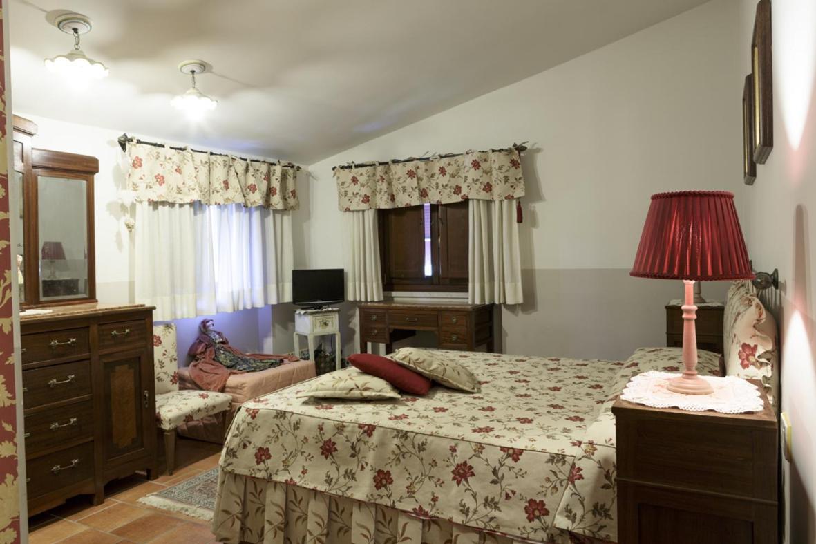 Bosco D'Olmi Country House Sant'Andrea del Garigliano 外观 照片