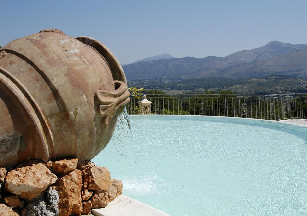 Bosco D'Olmi Country House Sant'Andrea del Garigliano 外观 照片